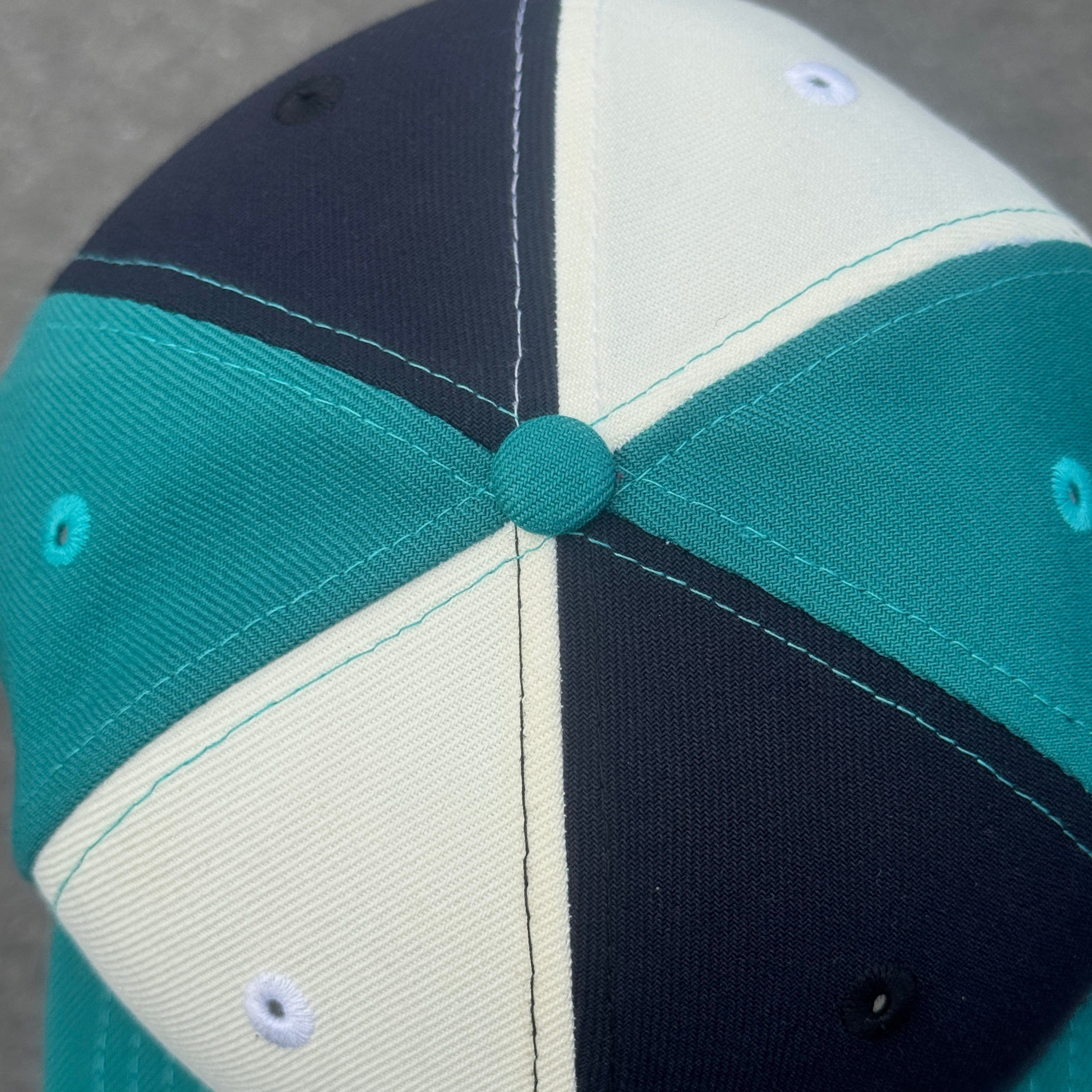 Seattle Mariners Pinwheel 30th Anniversary Side Patch Fitted Hat MLB New Era 5950 (Teal/Navy/White/Silver/Gray)