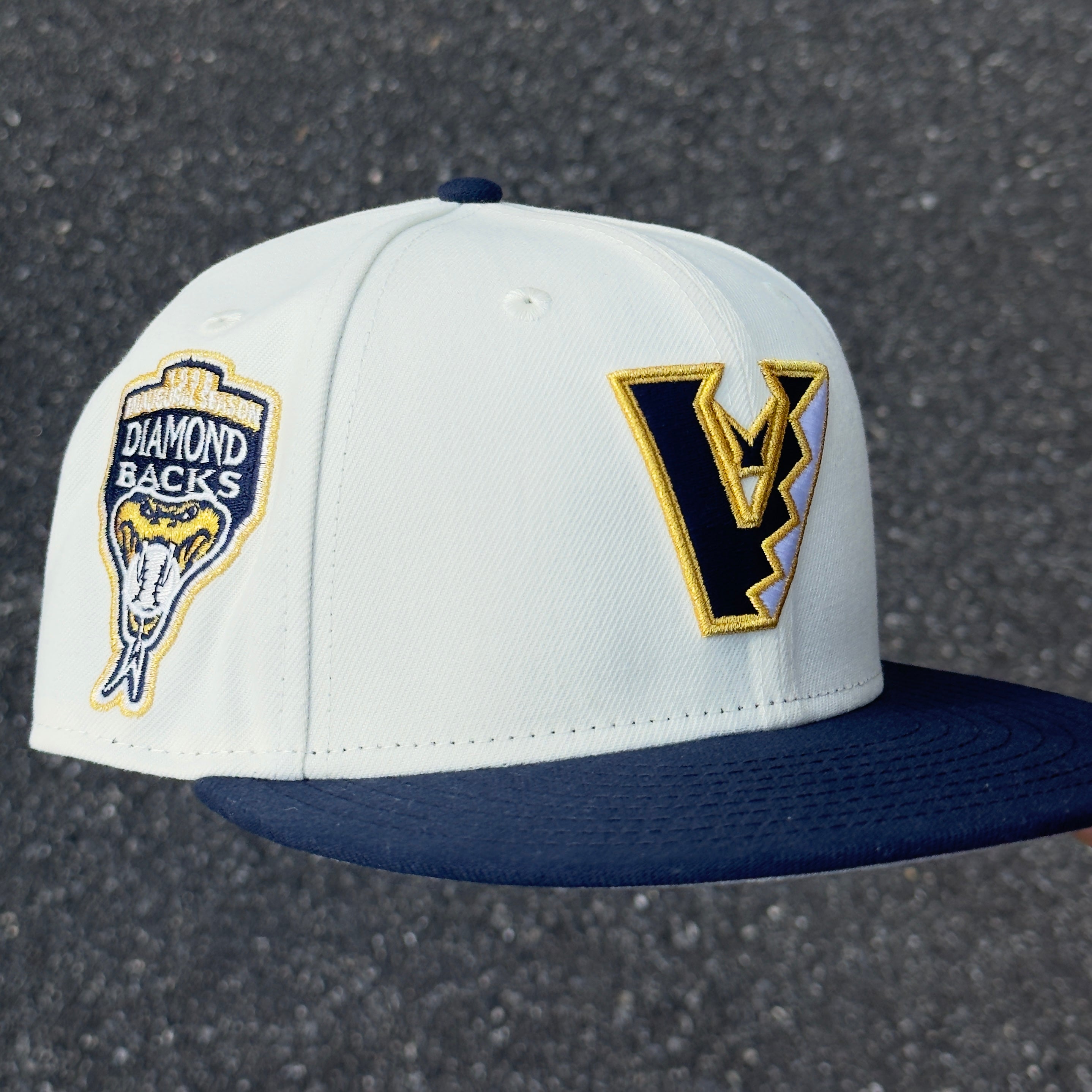 Arizona Diamondbacks Upside down logo GITD 1998 Inaugural Season Side Patch Fitted Hat New Era 5950 (Off White/Navy/Metallic Gold/Gray)