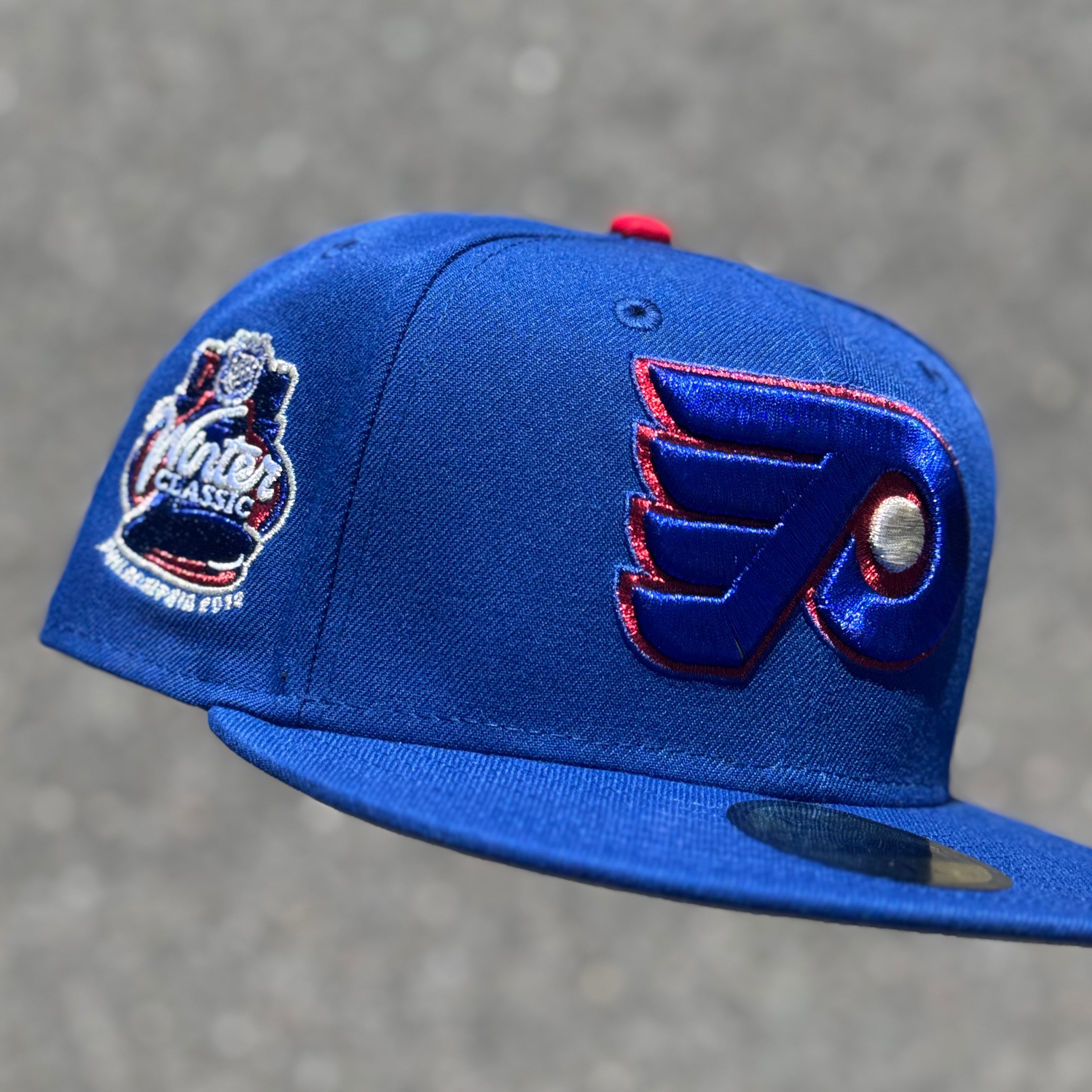 Philadelphia Flyers 2012 Winter Classic Side Patch Fitted Hat New Era 5950 NHL (Blue / Red / White / Grey)