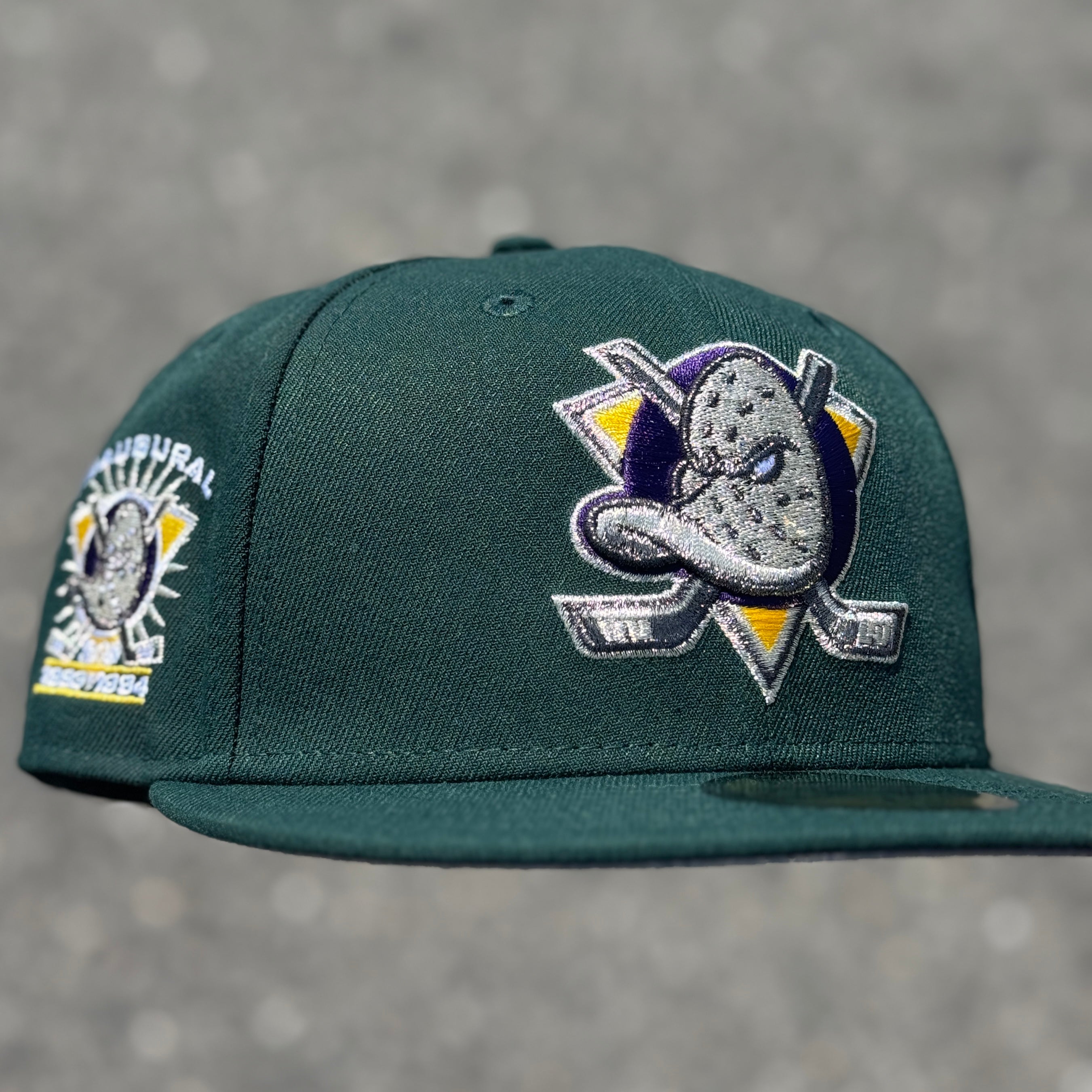 Anaheim Ducks 93-94 Inaugural Season Side Patch Fitted Hat New Era 5950 NHL (Green / Green / Silver / Yellow / Purple / Gray)
