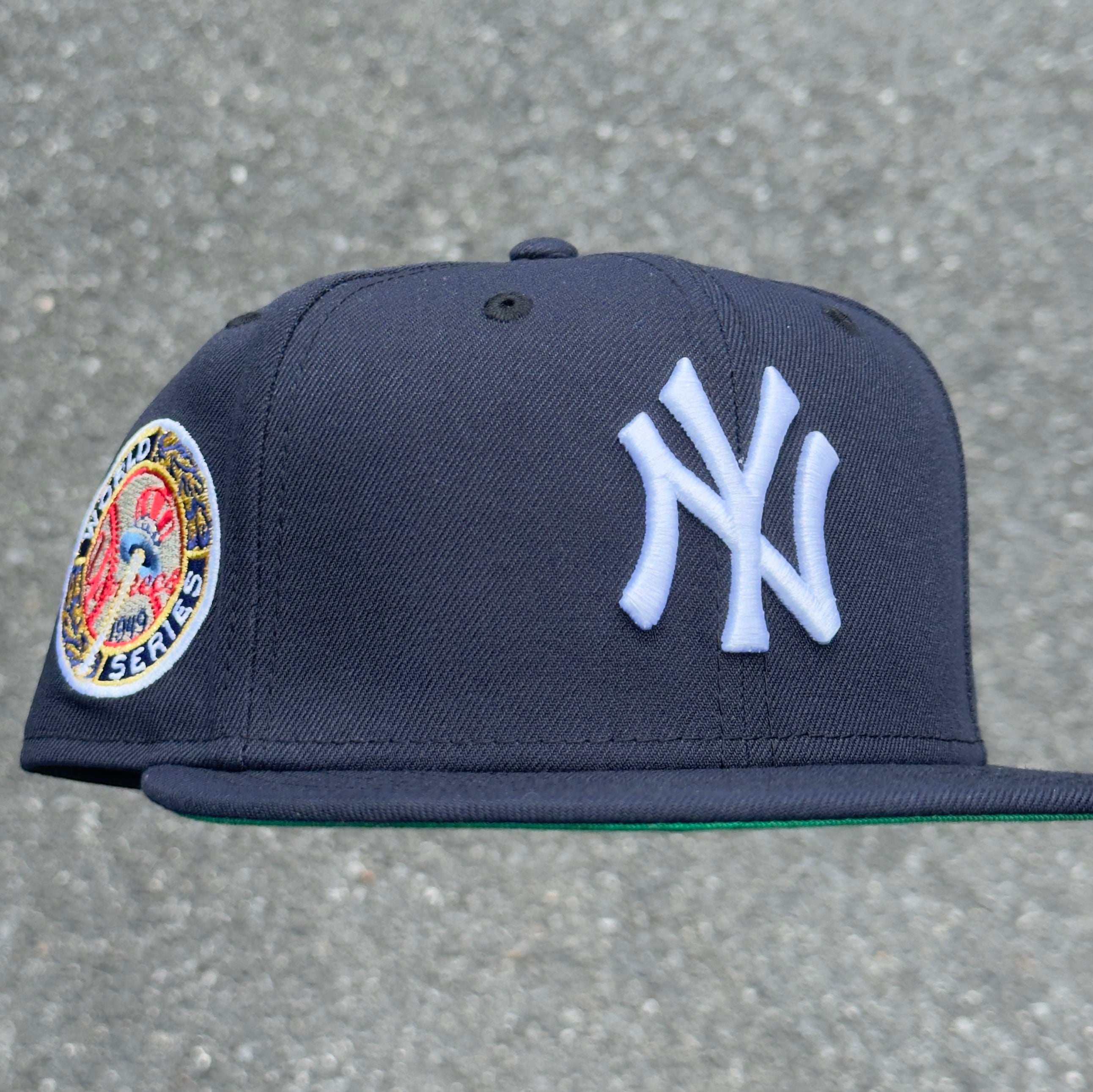 New York Yankees 1949 World Series Side Patch Fitted Hat New Era 5950 (Navy Blue/White/Gold/Red/Green)