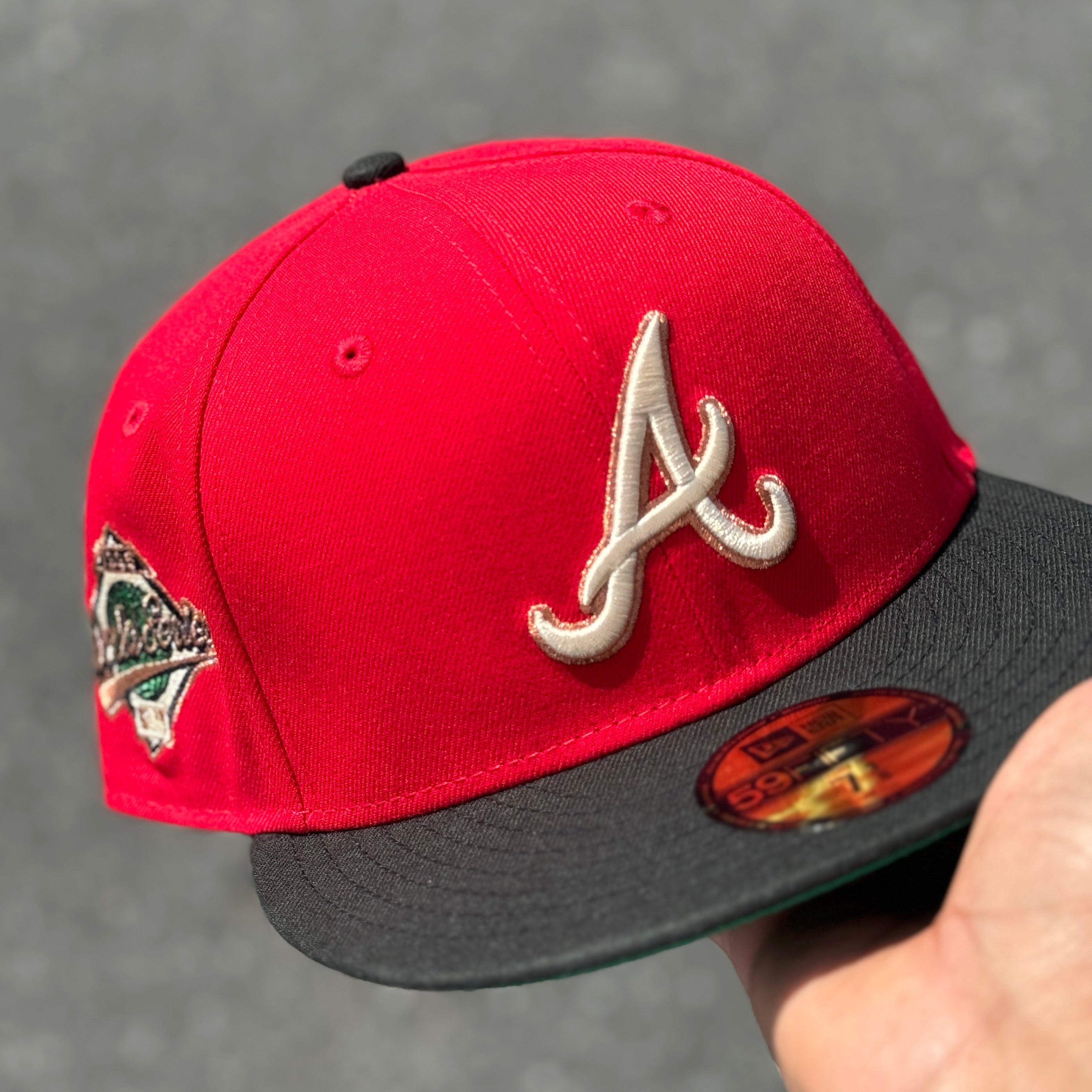 Atlanta Braves 1995 World Series Side Patch Fitted Hat New Era 5950 (Red/Silver/Black/Seashell/Copper/Green)
