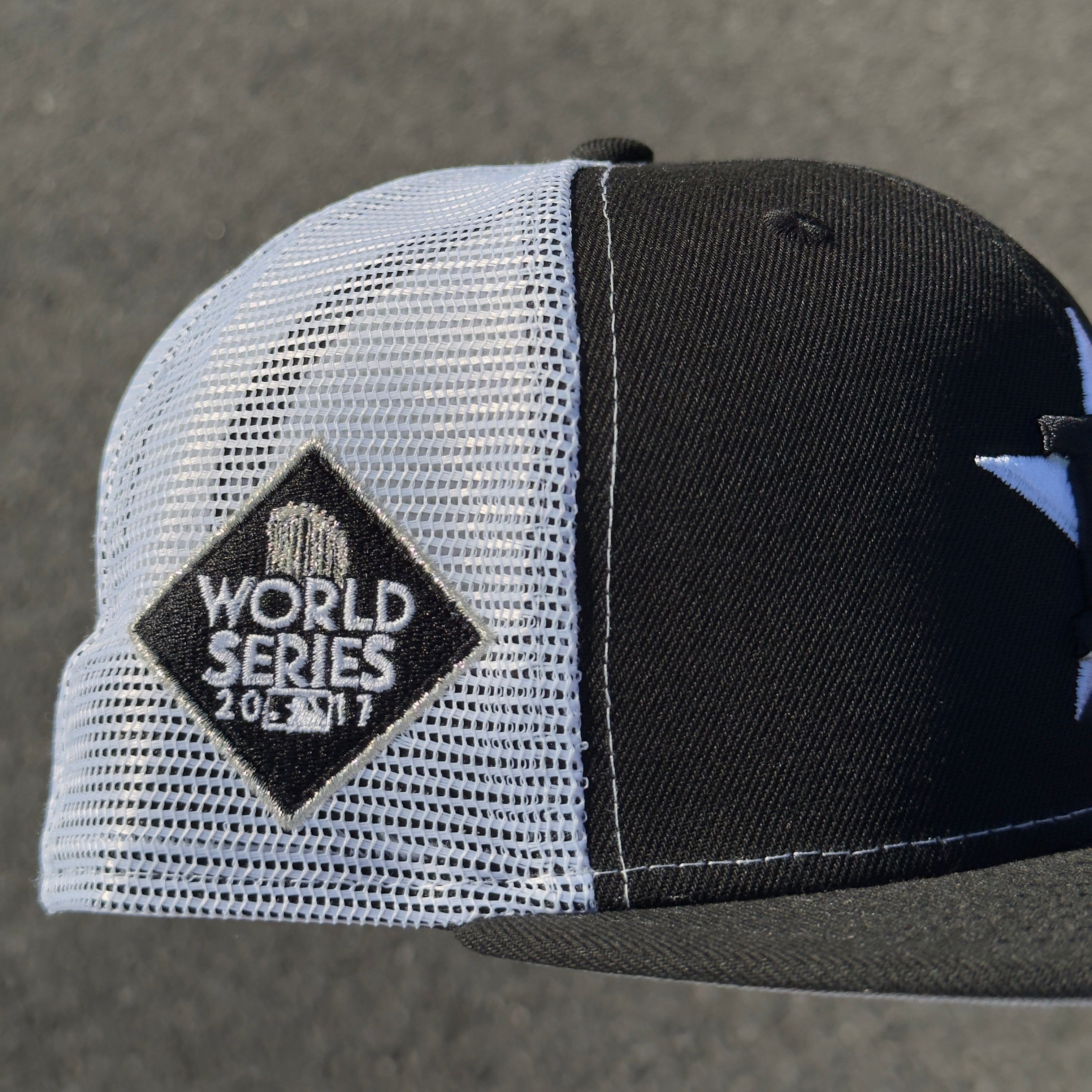 Houston Astros 2011 World Series Side Patch Trucker Fitted Hat New Era 5950 (White/Black/Silver/Gray)