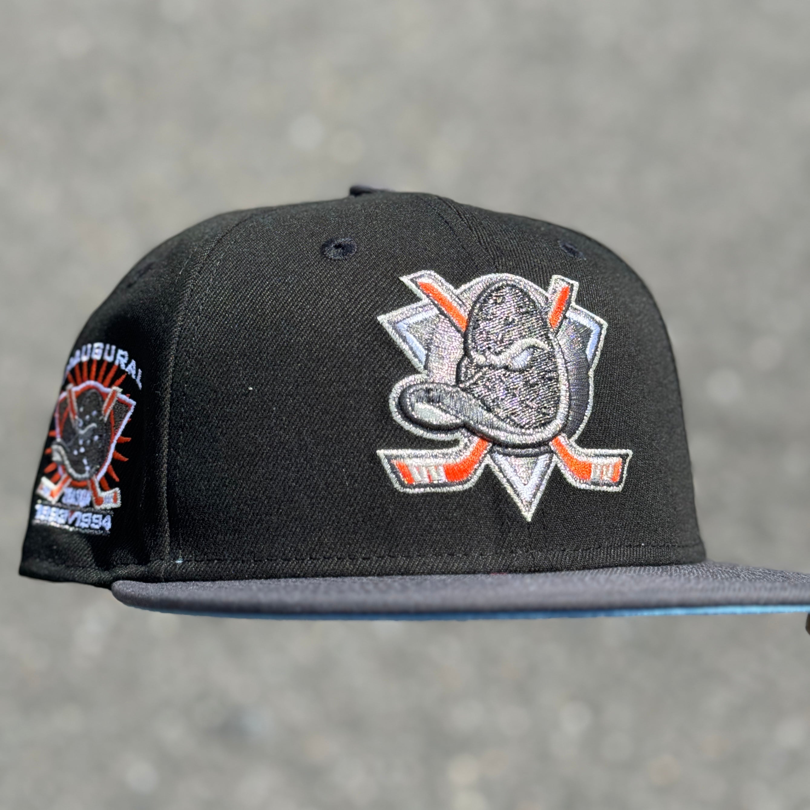 Anaheim Ducks 93-94 Inaugural Season Side Patch Fitted Hat New Era 5950 NHL ( Black / Graphite / Silver / Orange / Sky Blue)