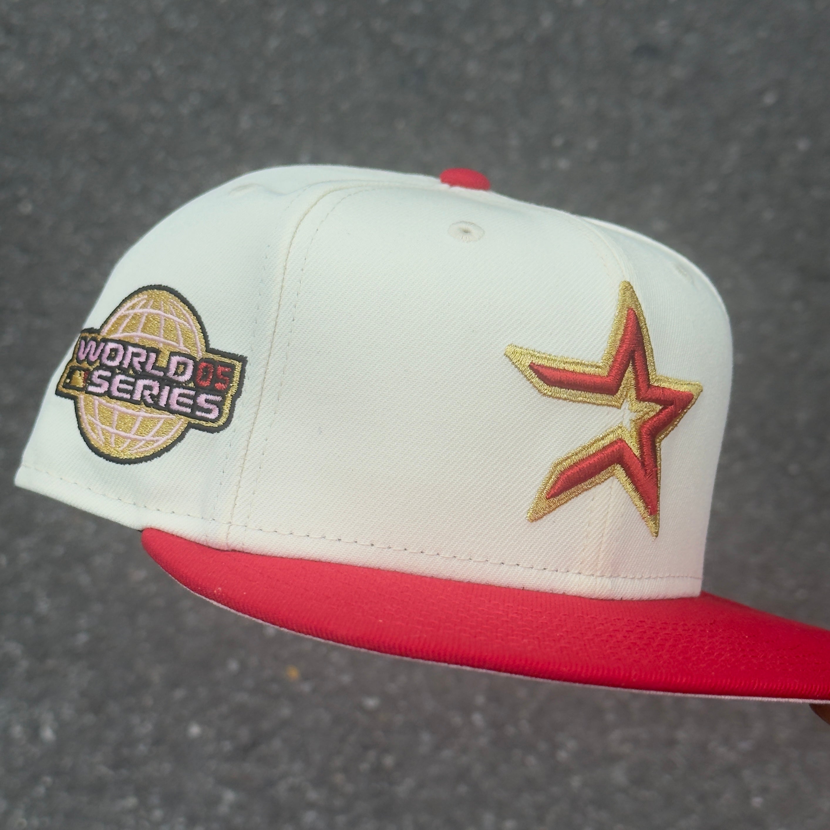 Houston Astros 2005 World Series Side Patch MLB Fitted Hat New Era 5950(Off White/Red/Black/Gold/Pink)