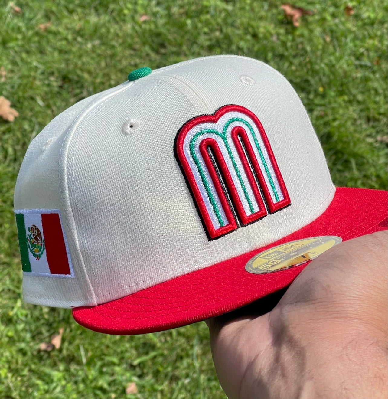 Mexico 2023 World Baseball Classic Fitted Hat (Off White/Red)
