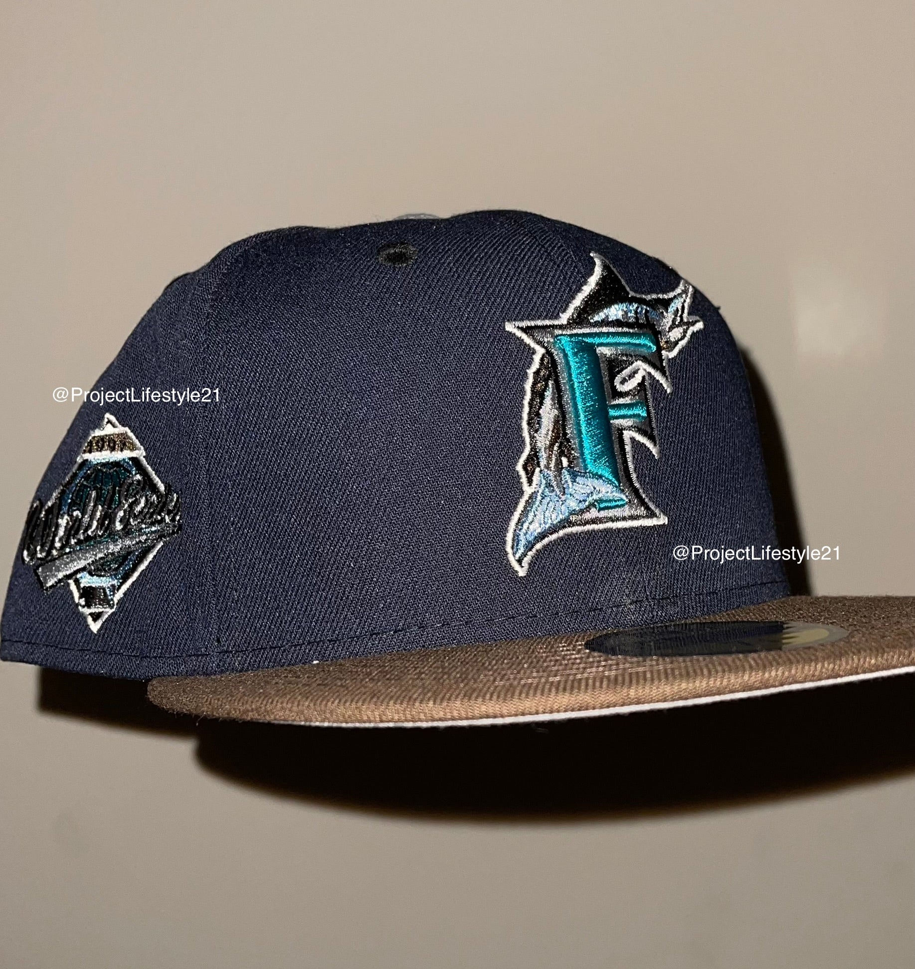 Florida Marlins 1997 World Series Patch Fitted Hat (Navy Blue/Brown) New Era 5950