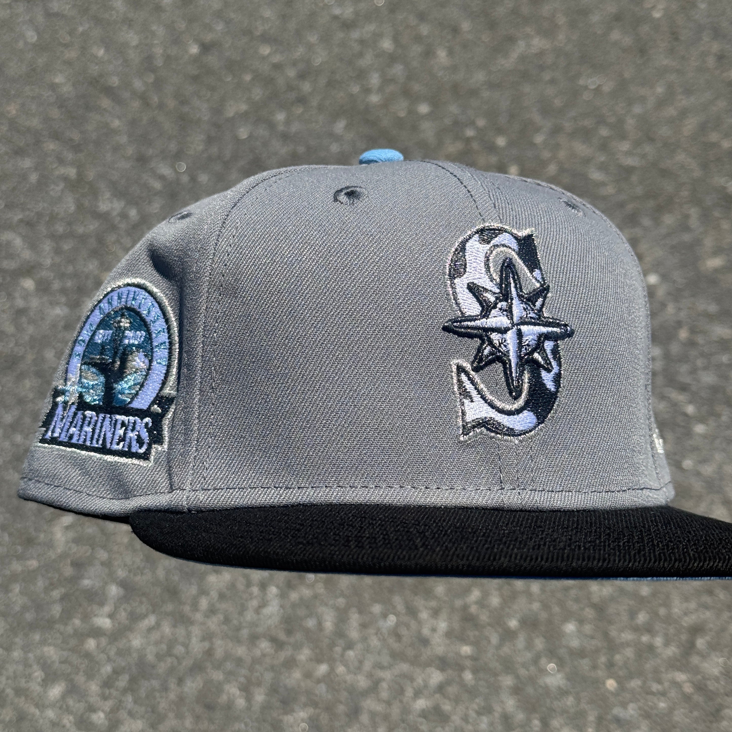 Seattle Mariners Cow Print 30th Anniversary Side Patch MLB Fitted Hat New Era 5950(Gray/Black/White/Sky Blue)
