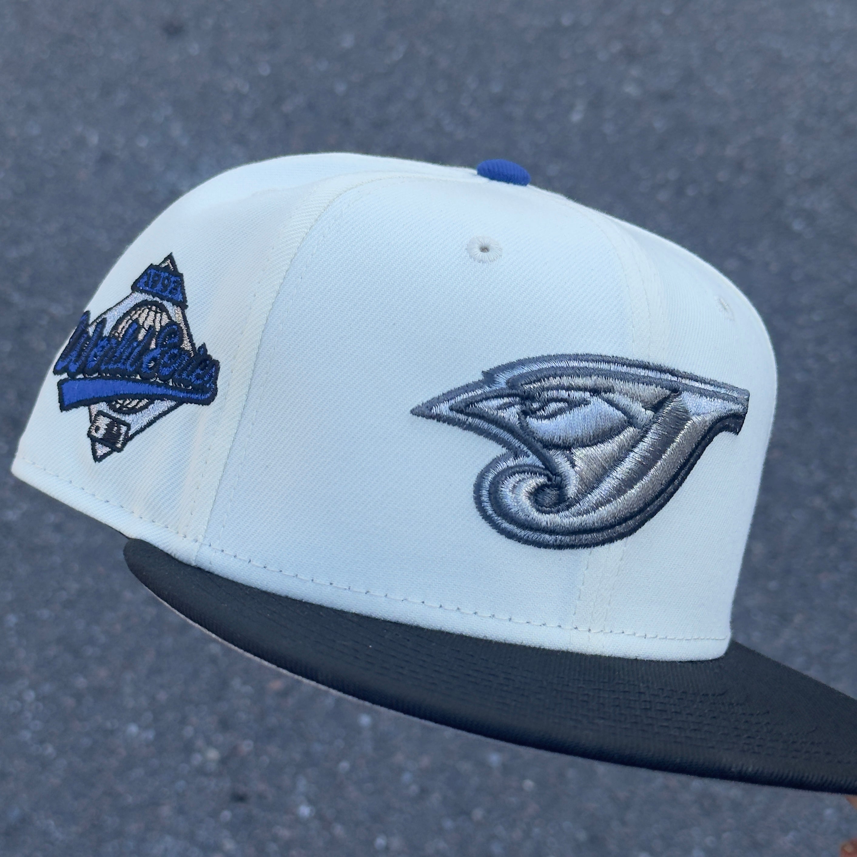 Toronto Blue Jays 1993 World Series Side Patch MLB Fitted Hat New Era 5950 (Off White/Blue/Silver/Gray)