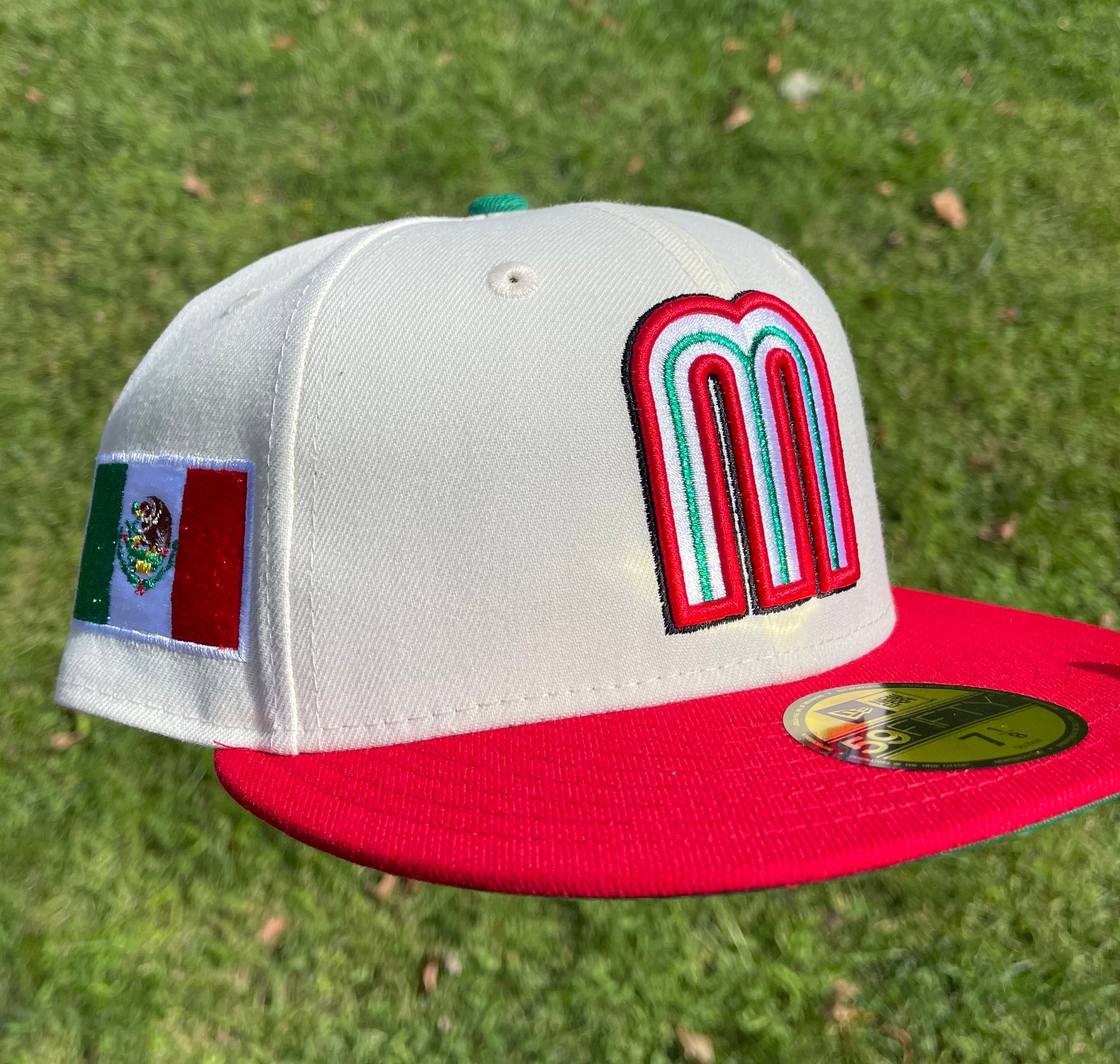 Mexico 2023 World Baseball Classic Fitted Hat (Off White/Red)