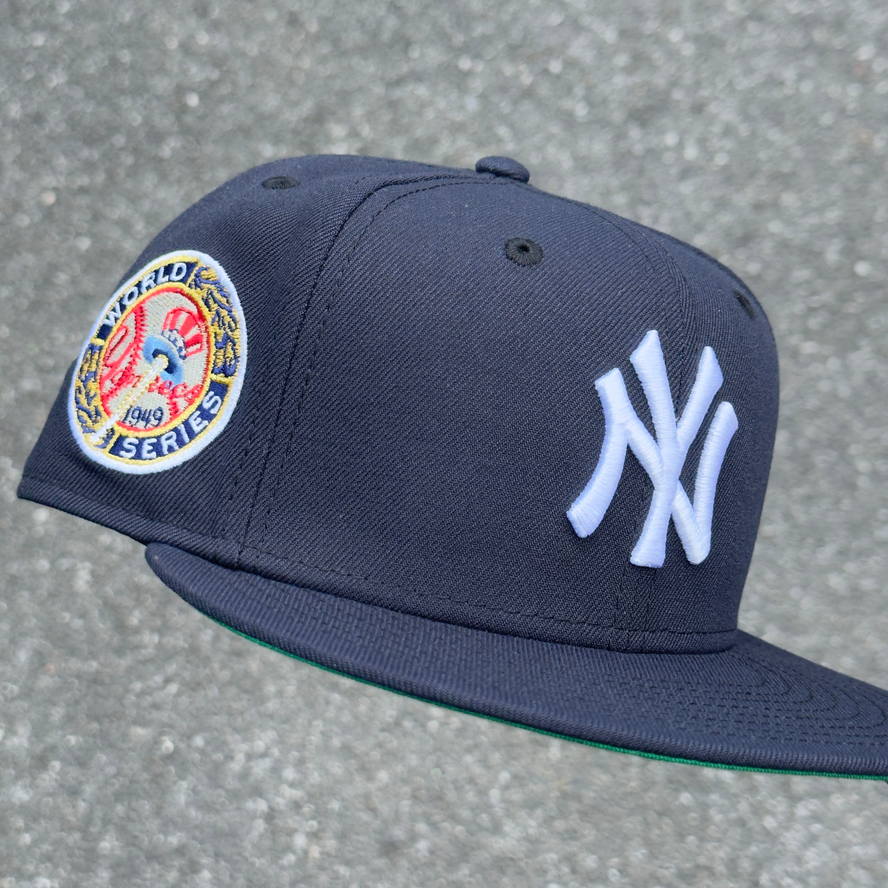 New York Yankees 1949 World Series Side Patch Fitted Hat New Era 5950 (Navy Blue/White/Gold/Red/Green)