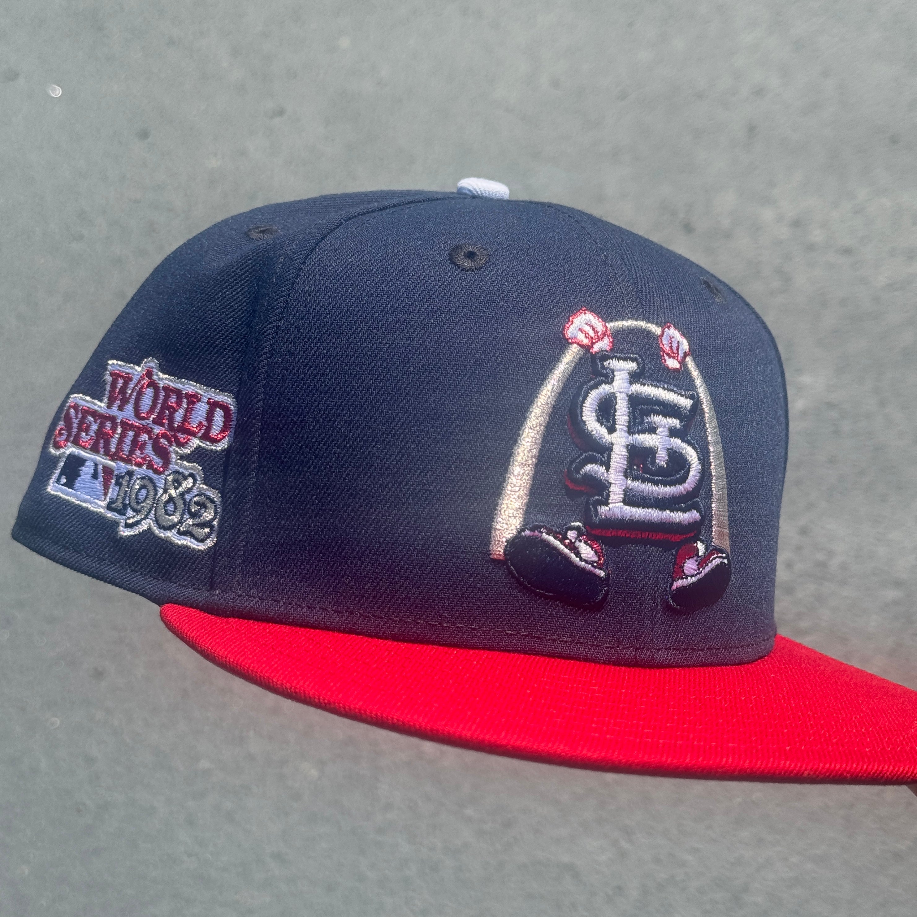 St Louis Cardinals 1982 World Series Side Patch MLB Fitted Hat New Era 5950(Navy Blue/Red/Silver/White/Gray)