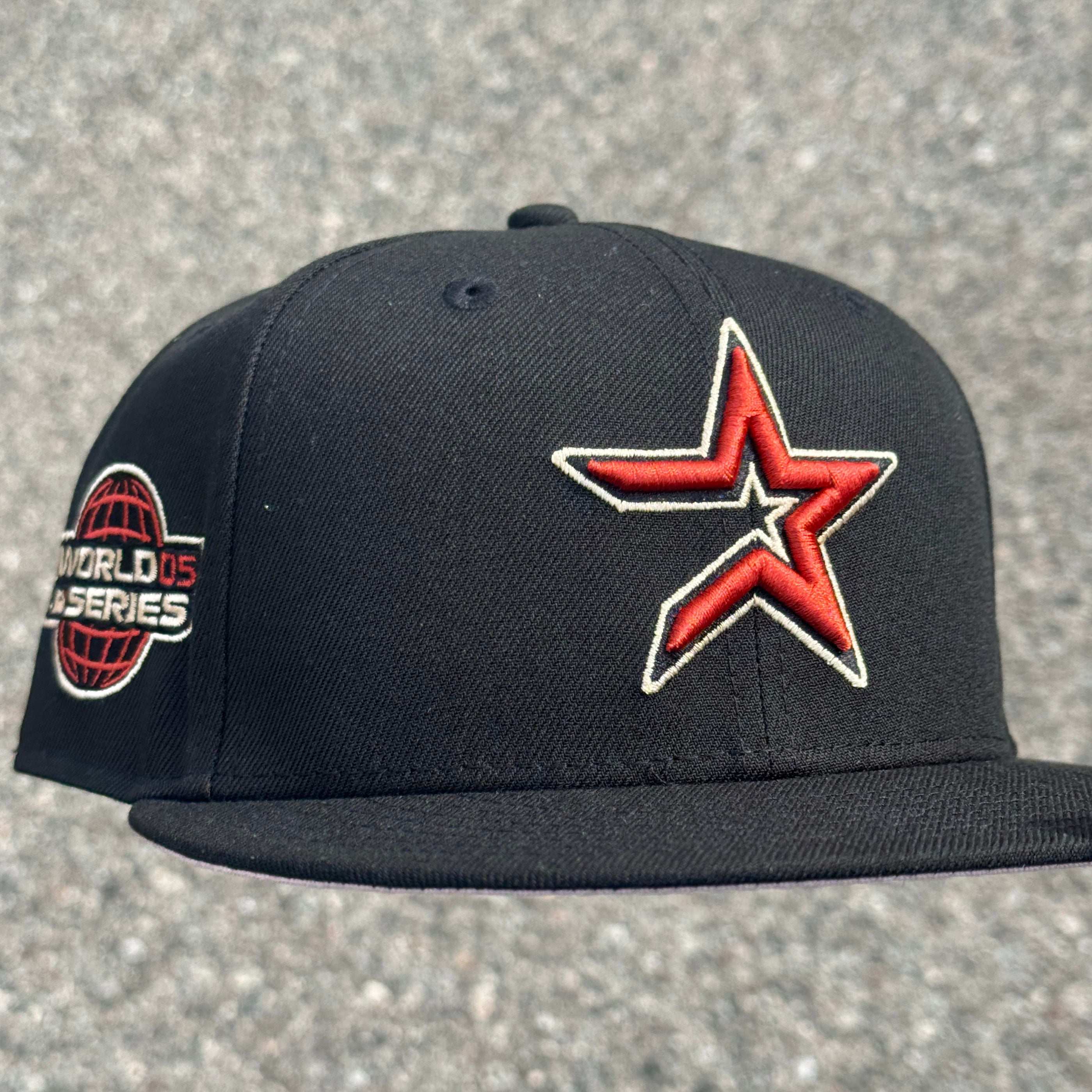 Houston Astros 2005 World Series Side Patch Fitted Hat New Era 5950 (Black/Brick Red/Seashell/Pink)