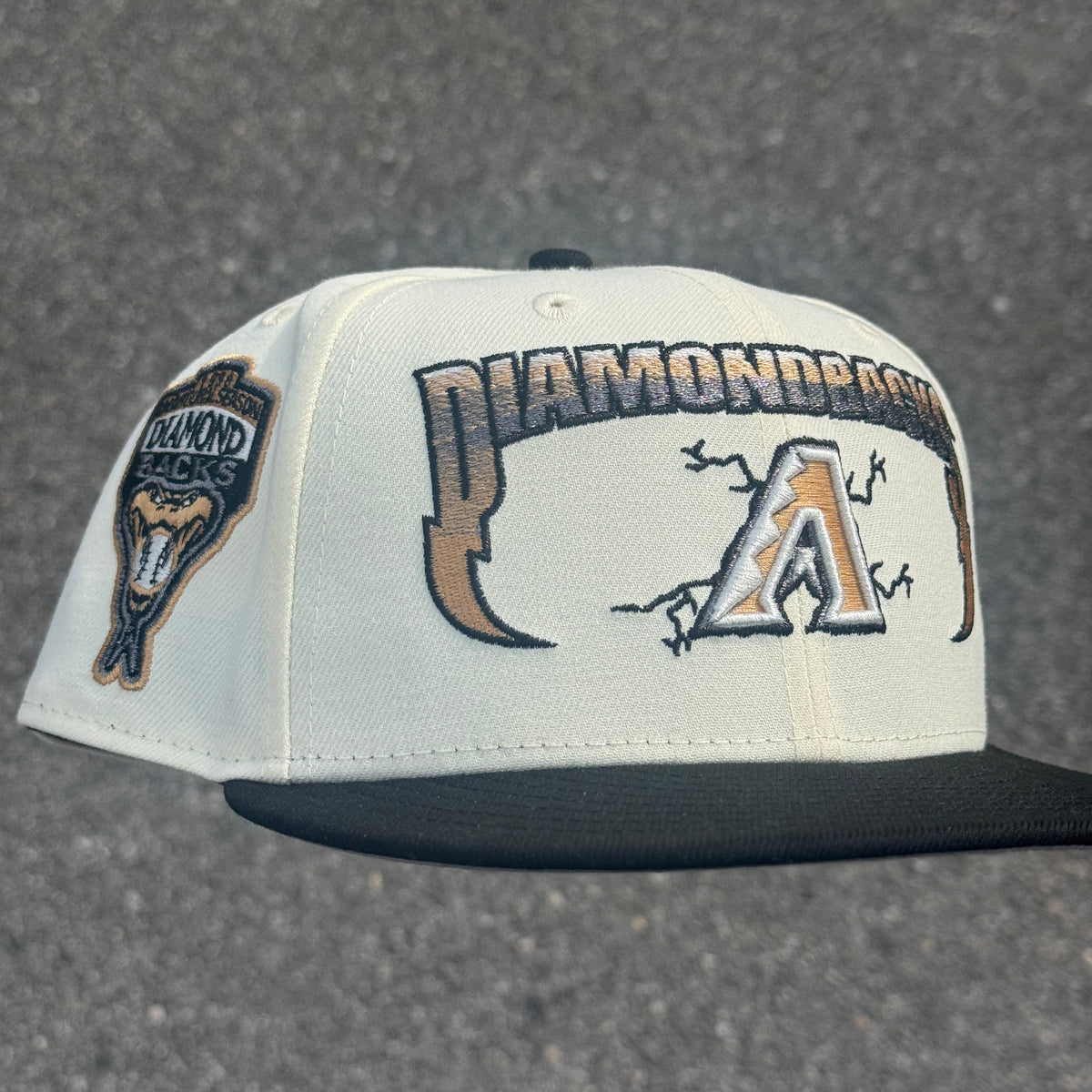 Arizona Diamondbacks 1998 Inaugural Season Side Patch Fitted Hat MLB New Era 5950 (Off White/Black/Silver/Gold/Gray)