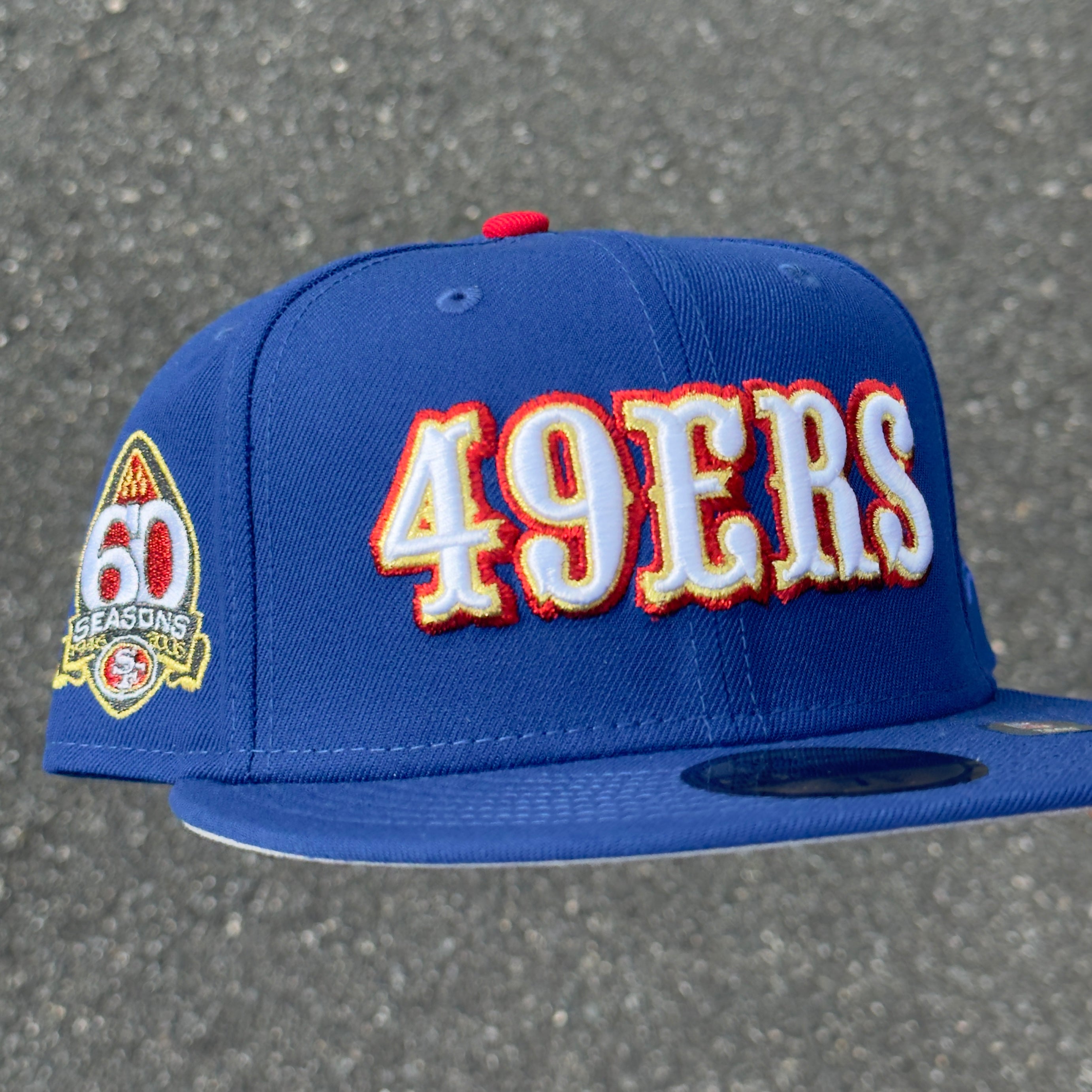 San Francisco 49ers 60 Seasons Side Patch Fitted Hat New Era 5950 (Blue/Red/White/Black/Gold/Gray)