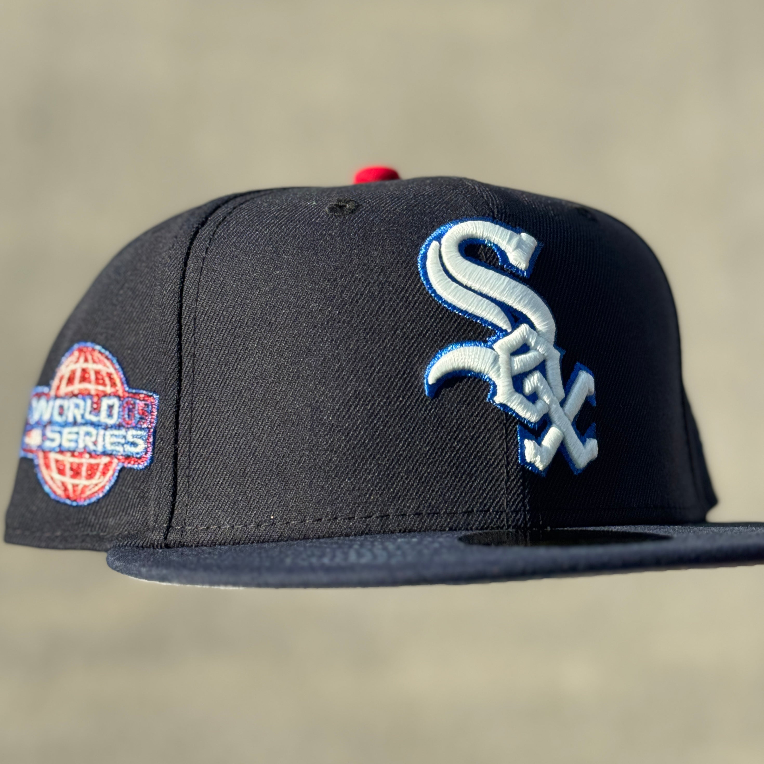 Chicago White Sox 2005 World Series Side Patch Fitted Hat New Era 5950 (Navy / Night Shift Navy / Red / White / Blue / Gray)