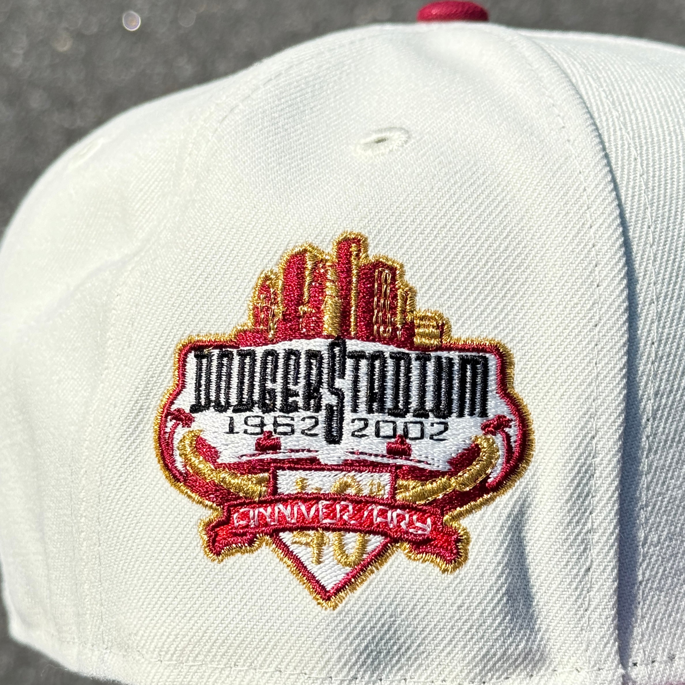 Los Angeles Dodgers 40th Anniversary Side Patch Fitted Hat New Era 5950 (Off White/Gold/White/Burgandy (Russet)/Gray)