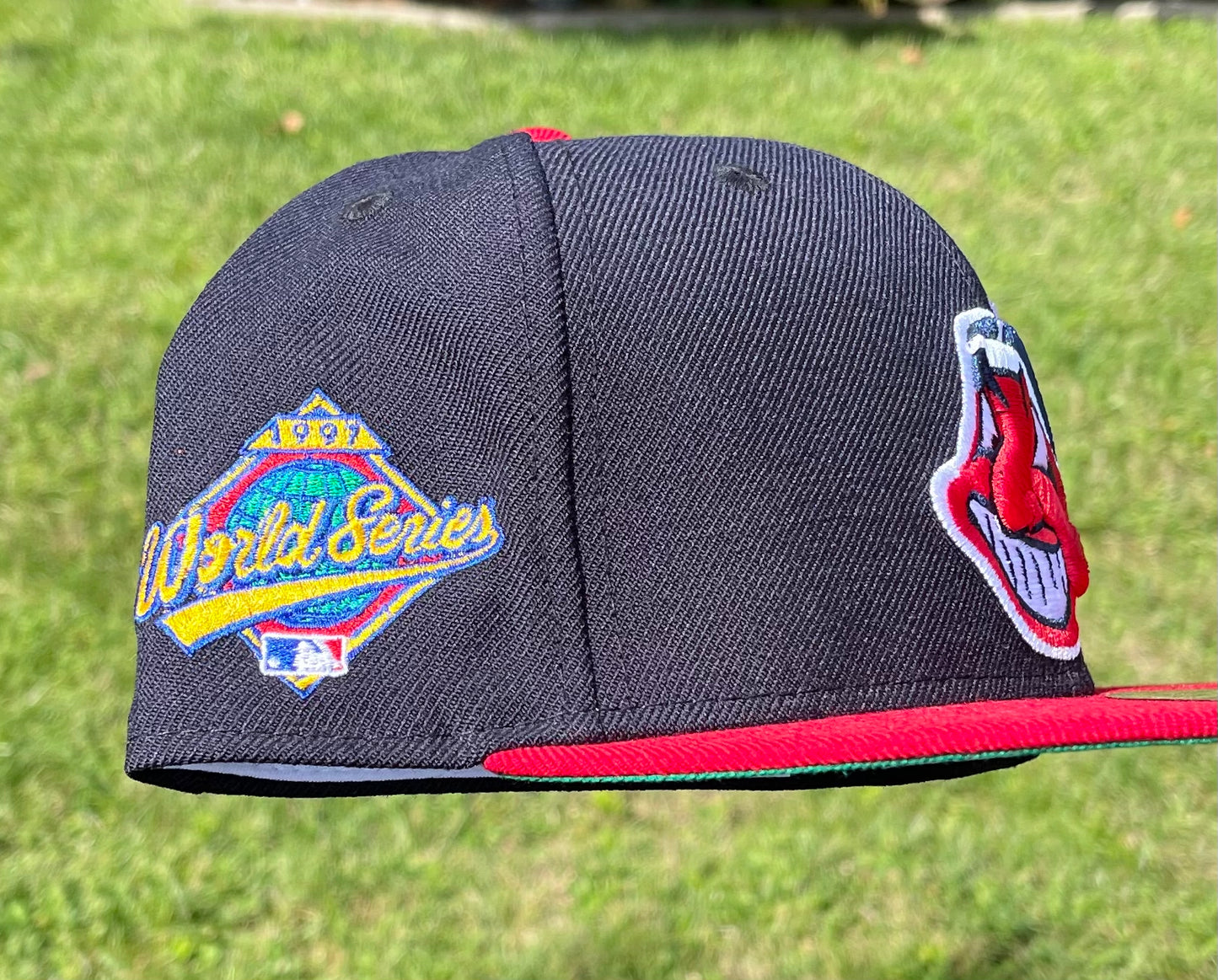 Cleveland Indians Chief Wahoo Banned logo 1997 World Series Fitted (Navy Blue/Red) + Free Pin