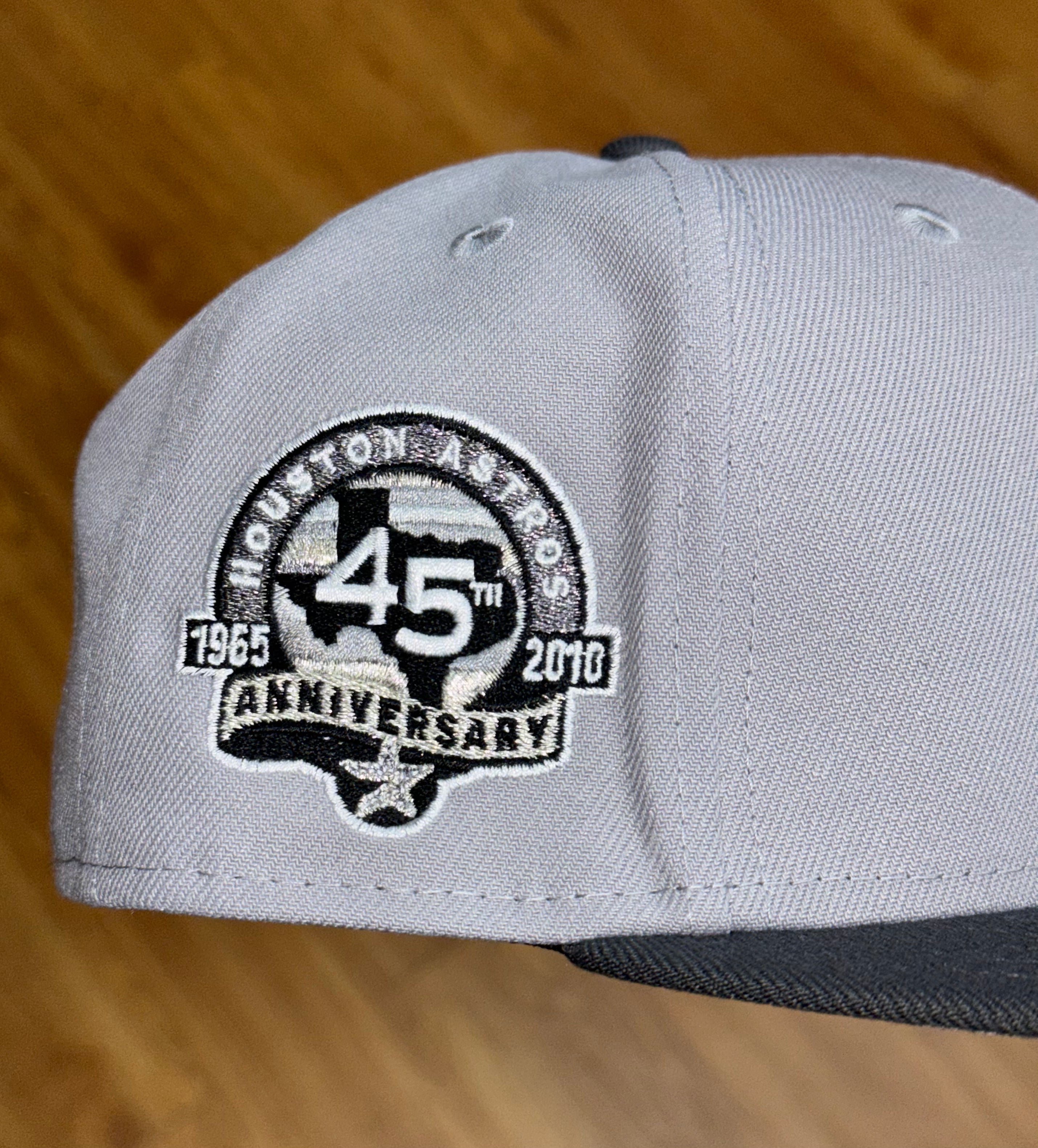 Sugarland Space Cowboys 45th Anniversary Astros Side Patch Fitted Hat New Era 5950 (Gray/Dark Gray/Silver/Black)