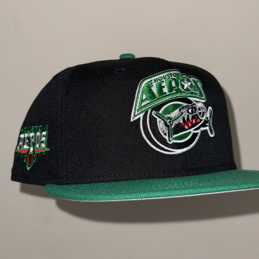 Houston Aeros with Aeros  Side Patch Fitted Hat New Era 5950 (Black/Green/Gray)