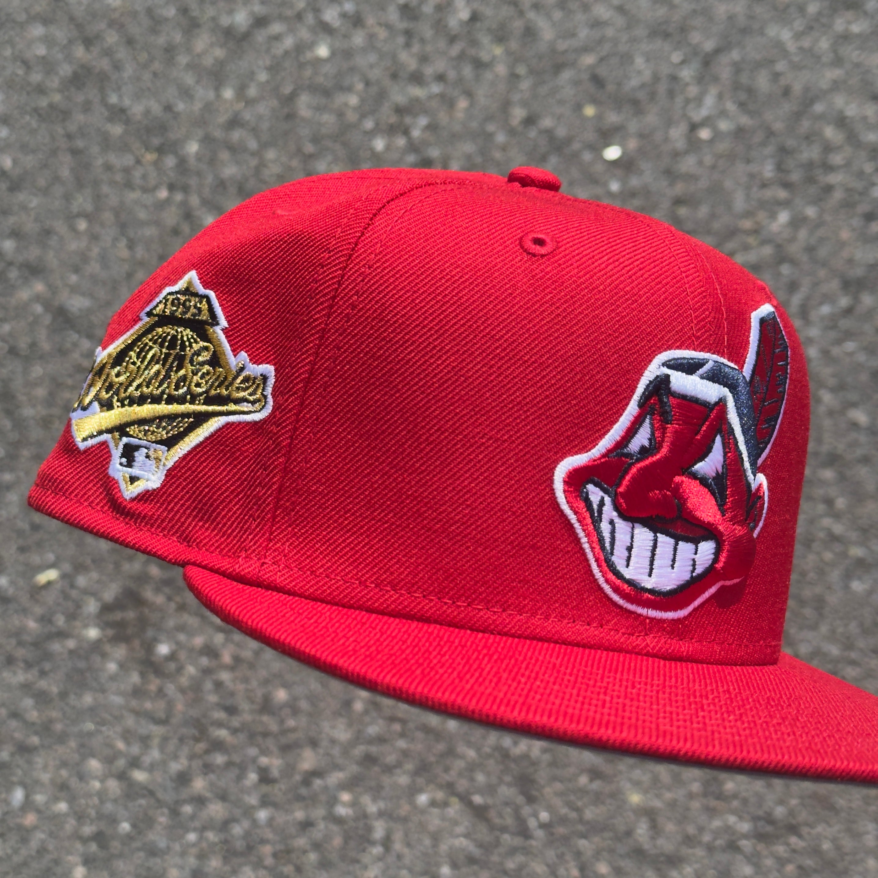 Snapback 9Fifty Cleveland Indians Chief Wahoo 1995 World Series Side Patch (Red/Navy Blue/Black/Gold/White/Gray)