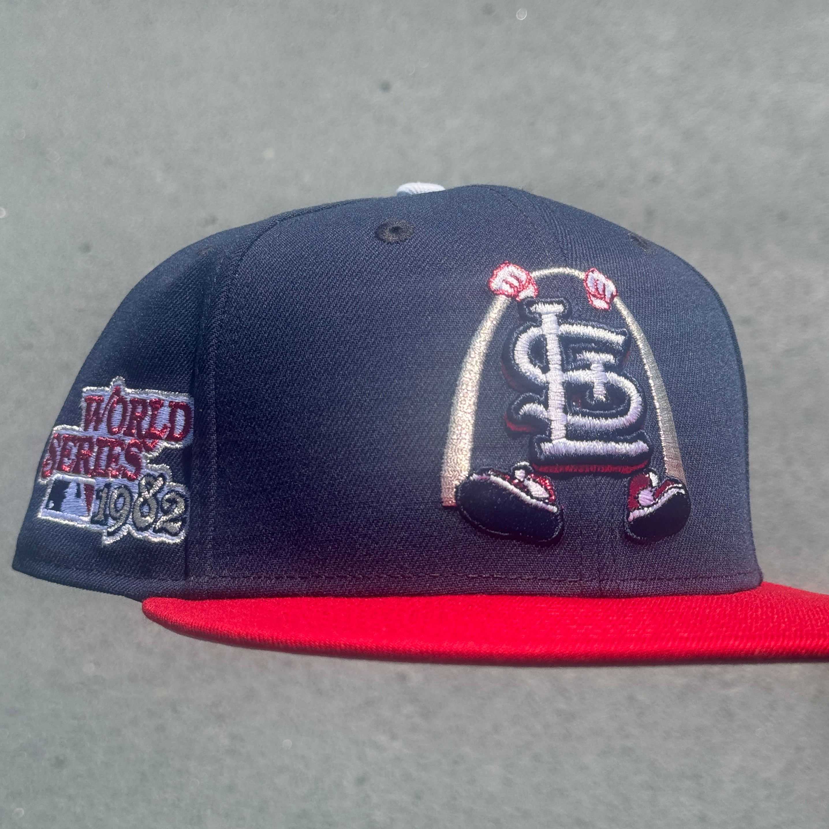 St Louis Cardinals 1982 World Series Side Patch MLB Fitted Hat New Era 5950(Navy Blue/Red/Silver/White/Gray)
